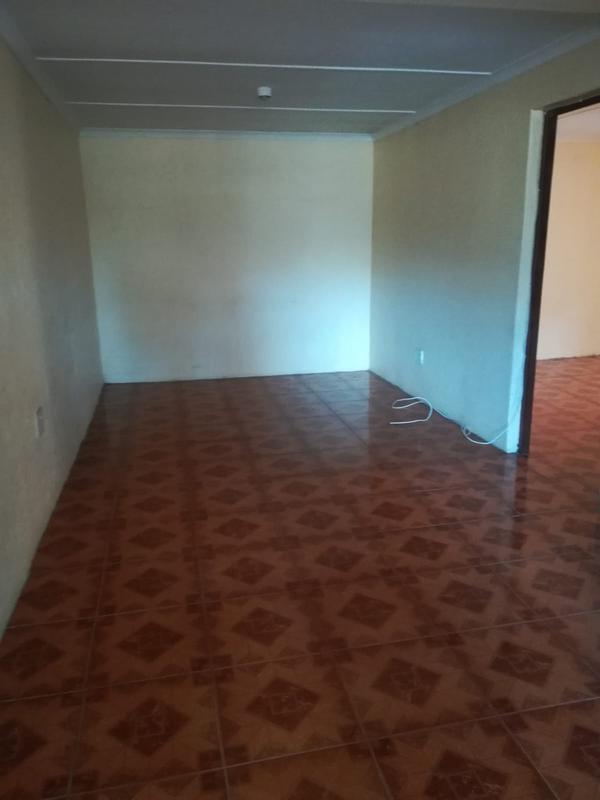 To Let 2 Bedroom Property for Rent in Brookdale KwaZulu-Natal