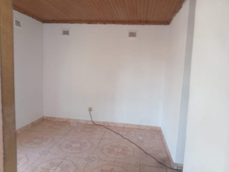 To Let 2 Bedroom Property for Rent in Mountain Rise KwaZulu-Natal