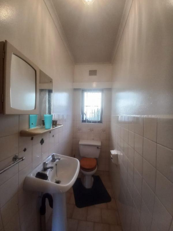 To Let 3 Bedroom Property for Rent in Shelly Beach KwaZulu-Natal