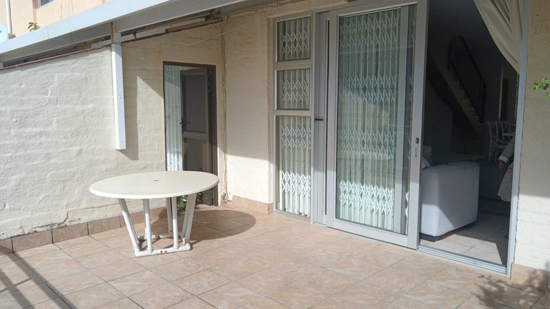 2 Bedroom Property for Sale in Margate Beach KwaZulu-Natal