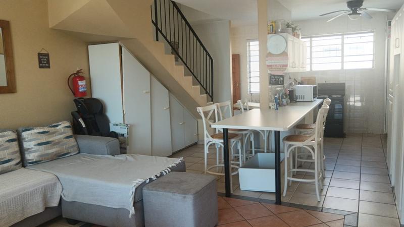 2 Bedroom Property for Sale in Margate Beach KwaZulu-Natal
