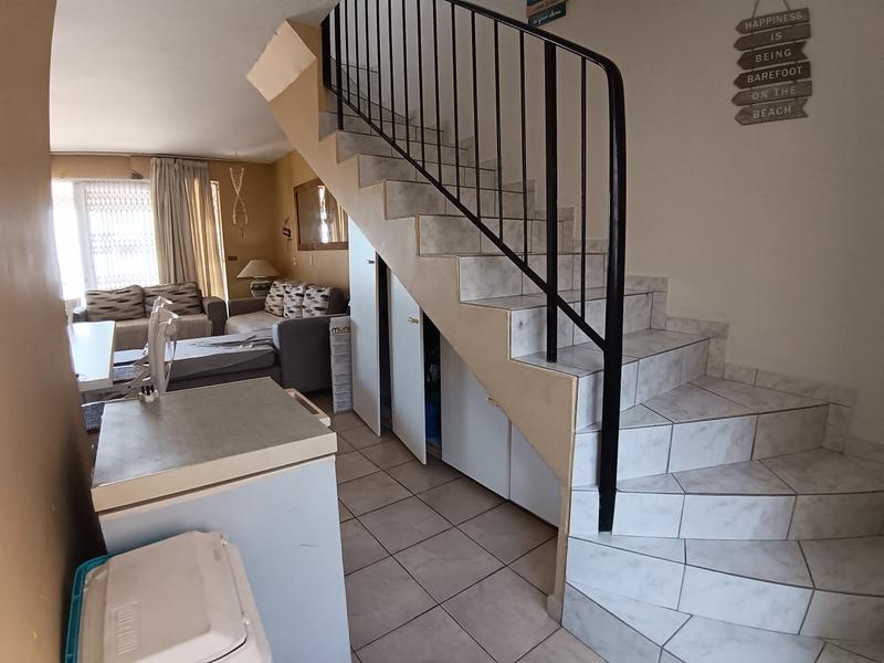 2 Bedroom Property for Sale in Margate Beach KwaZulu-Natal