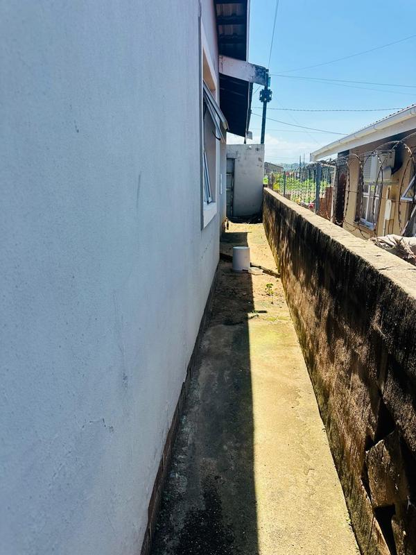 3 Bedroom Property for Sale in Ntuzuma KwaZulu-Natal