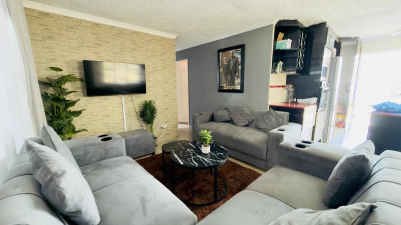 3 Bedroom Property for Sale in Ntuzuma KwaZulu-Natal