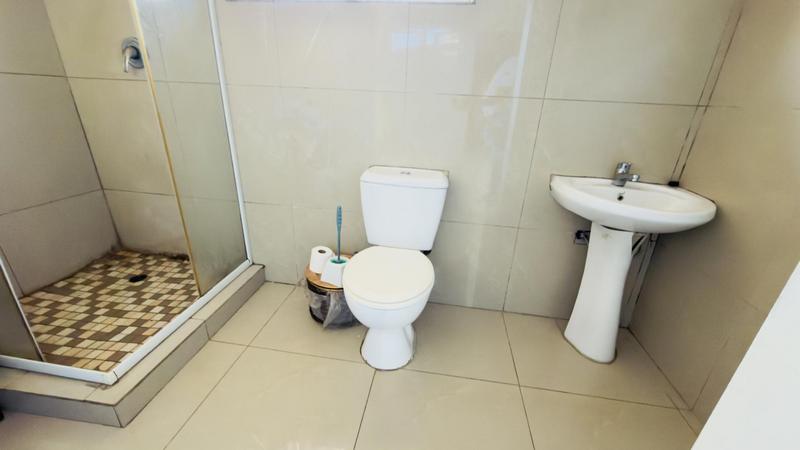 3 Bedroom Property for Sale in Ntuzuma KwaZulu-Natal