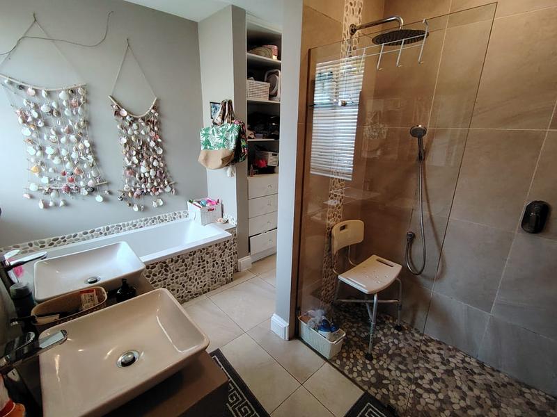 3 Bedroom Property for Sale in Umhlanga KwaZulu-Natal