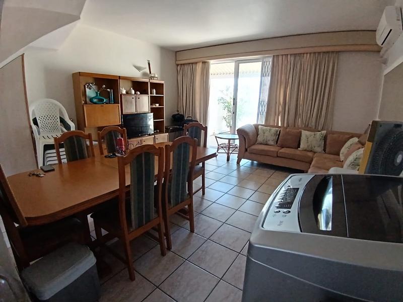 2 Bedroom Property for Sale in Margate KwaZulu-Natal