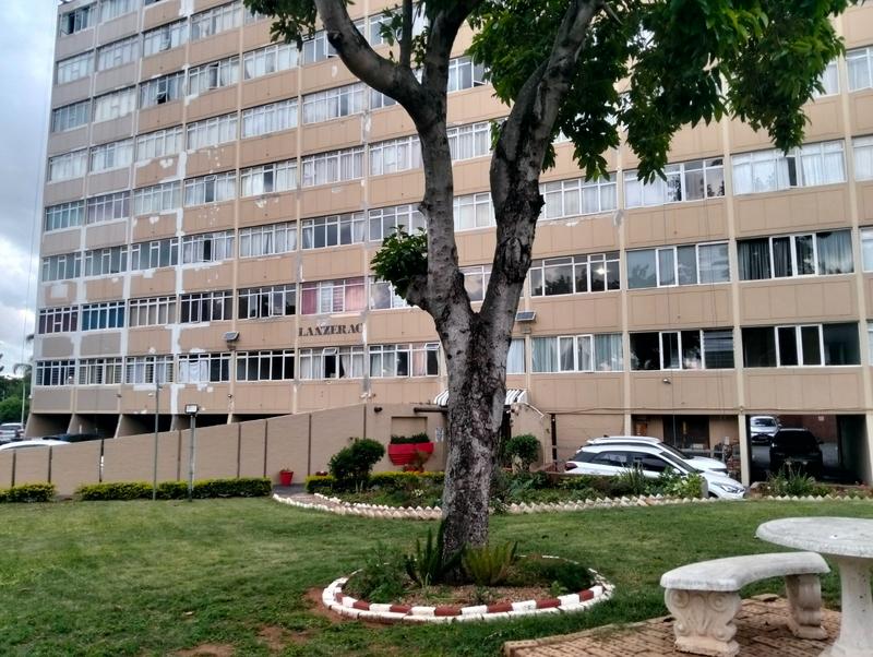 2 Bedroom Property for Sale in Morningside KwaZulu-Natal