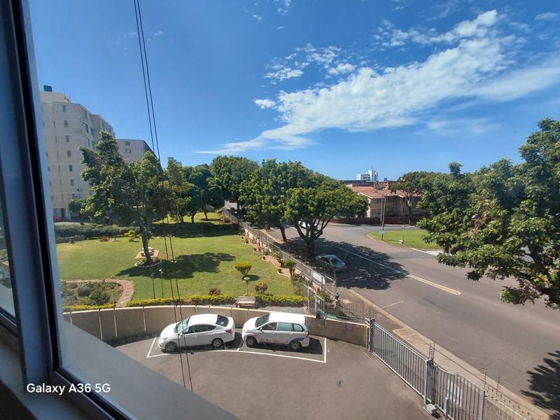 2 Bedroom Property for Sale in Morningside KwaZulu-Natal