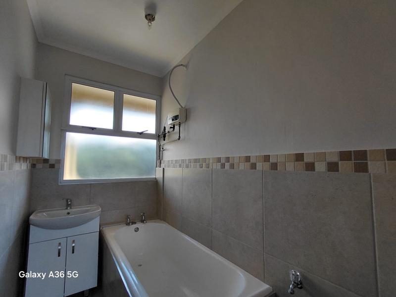 2 Bedroom Property for Sale in Morningside KwaZulu-Natal