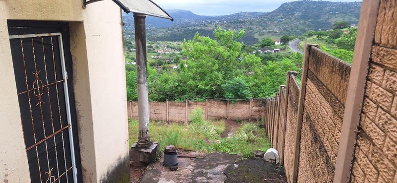 To Let 4 Bedroom Property for Rent in Klaarwater KwaZulu-Natal