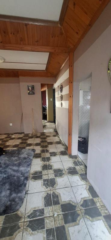 To Let 4 Bedroom Property for Rent in Klaarwater KwaZulu-Natal