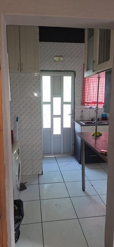 To Let 4 Bedroom Property for Rent in Klaarwater KwaZulu-Natal