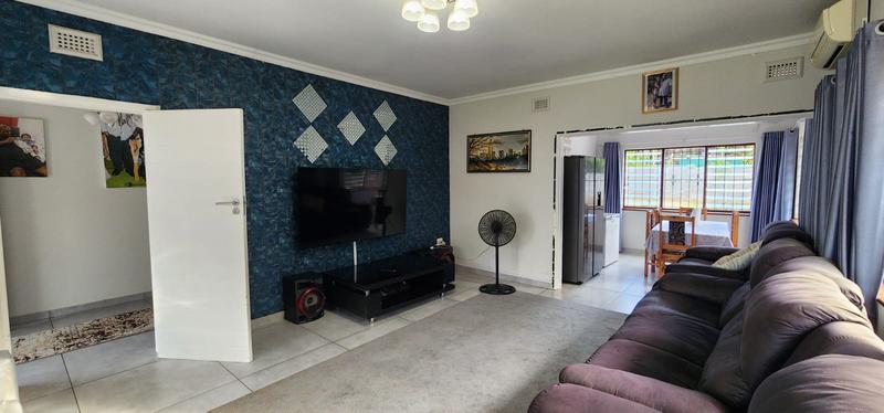 5 Bedroom Property for Sale in Widenham KwaZulu-Natal