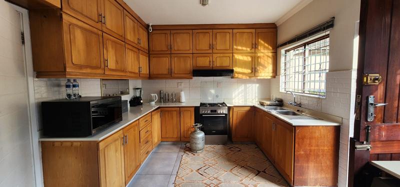 5 Bedroom Property for Sale in Widenham KwaZulu-Natal