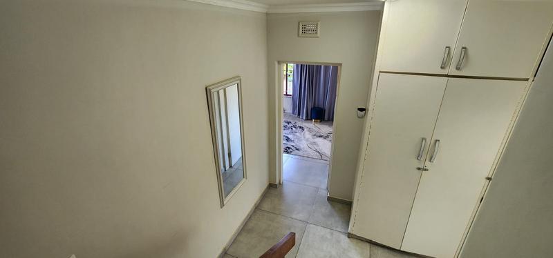 5 Bedroom Property for Sale in Widenham KwaZulu-Natal