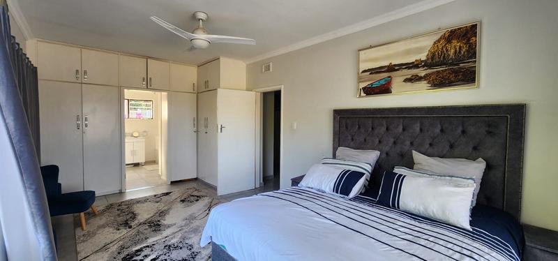 5 Bedroom Property for Sale in Widenham KwaZulu-Natal