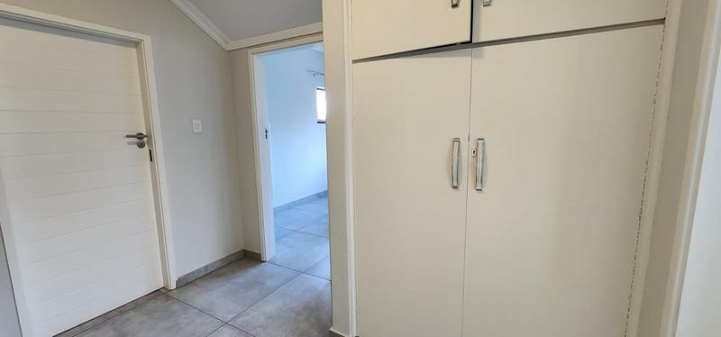 5 Bedroom Property for Sale in Widenham KwaZulu-Natal