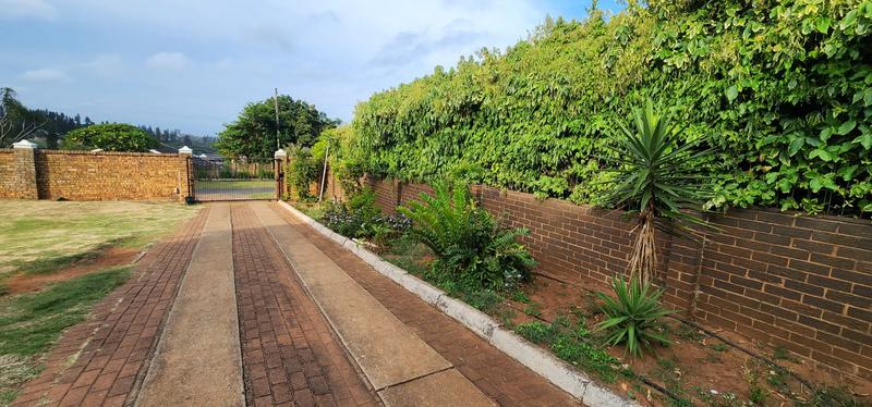 5 Bedroom Property for Sale in Widenham KwaZulu-Natal
