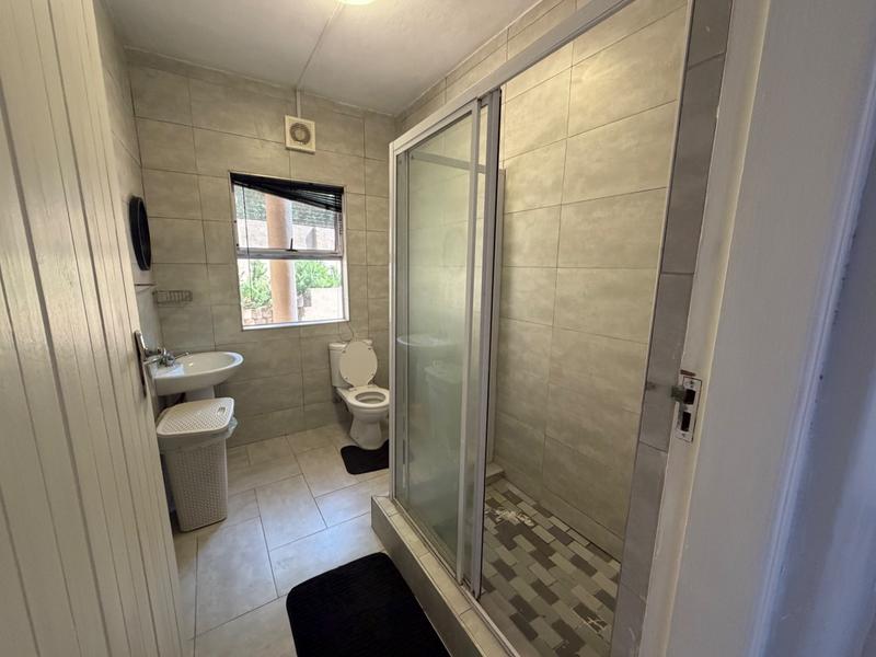 To Let 1 Bedroom Property for Rent in Herrwood Park KwaZulu-Natal