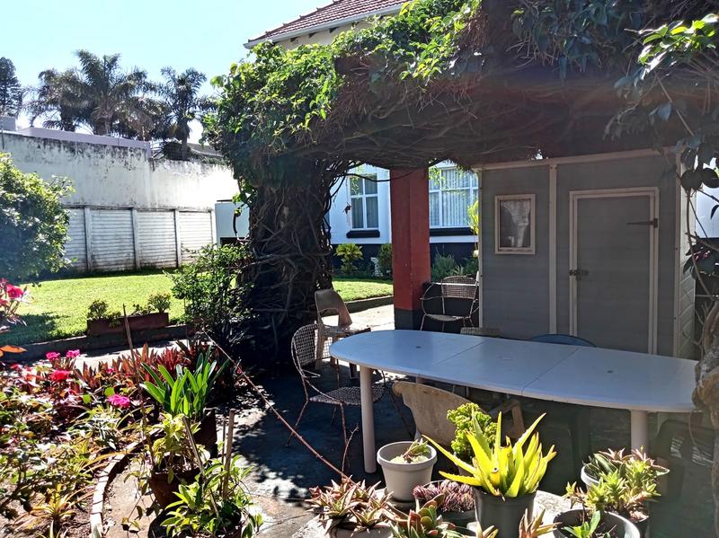 1 Bedroom Property for Sale in Scottburgh KwaZulu-Natal
