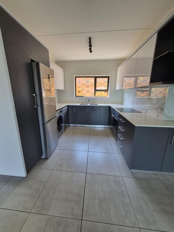 To Let 3 Bedroom Property for Rent in Izinga Ridge KwaZulu-Natal