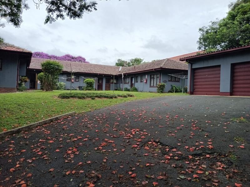 2 Bedroom Property for Sale in Uvongo KwaZulu-Natal