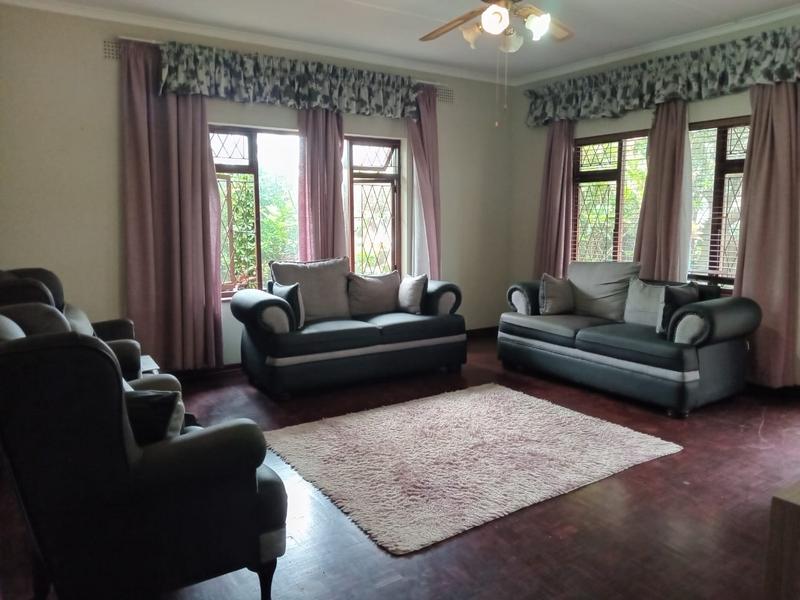 2 Bedroom Property for Sale in Uvongo KwaZulu-Natal