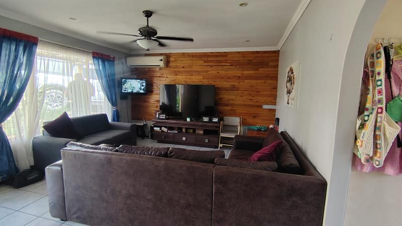3 Bedroom Property for Sale in Escombe KwaZulu-Natal