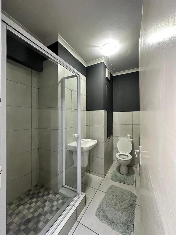 To Let 2 Bedroom Property for Rent in Umhlanga Ridge KwaZulu-Natal