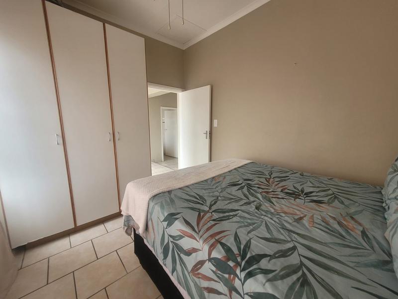 2 Bedroom Property for Sale in Lawrence Rocks KwaZulu-Natal