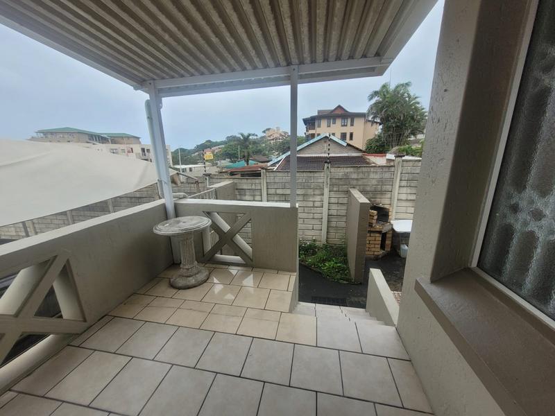 2 Bedroom Property for Sale in Lawrence Rocks KwaZulu-Natal