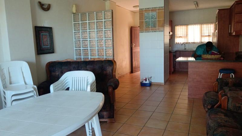 2 Bedroom Property for Sale in Manaba Beach KwaZulu-Natal