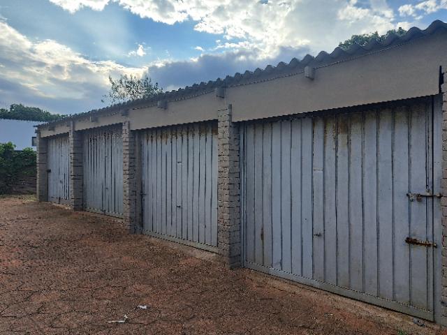 2 Bedroom Property for Sale in Umkomaas KwaZulu-Natal