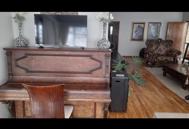 4 Bedroom Property for Sale in Bluff KwaZulu-Natal