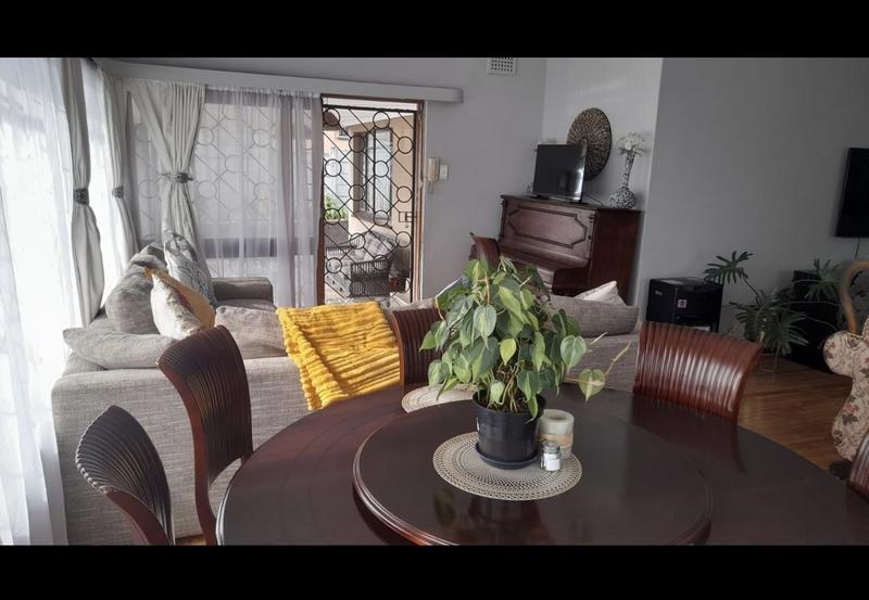 4 Bedroom Property for Sale in Bluff KwaZulu-Natal