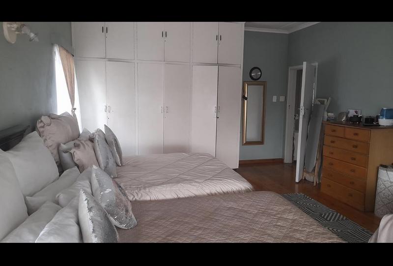 4 Bedroom Property for Sale in Bluff KwaZulu-Natal