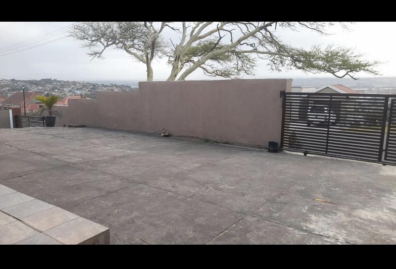 4 Bedroom Property for Sale in Bluff KwaZulu-Natal