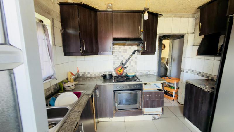 4 Bedroom Property for Sale in Ntuzuma KwaZulu-Natal