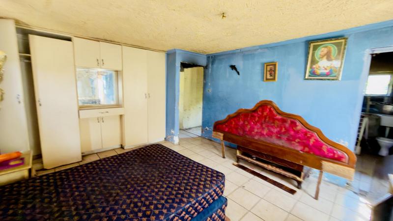 4 Bedroom Property for Sale in Ntuzuma KwaZulu-Natal