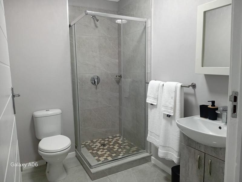 To Let 2 Bedroom Property for Rent in Umtentweni KwaZulu-Natal