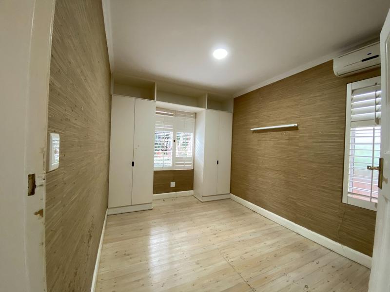 3 Bedroom Property for Sale in Glenwood KwaZulu-Natal