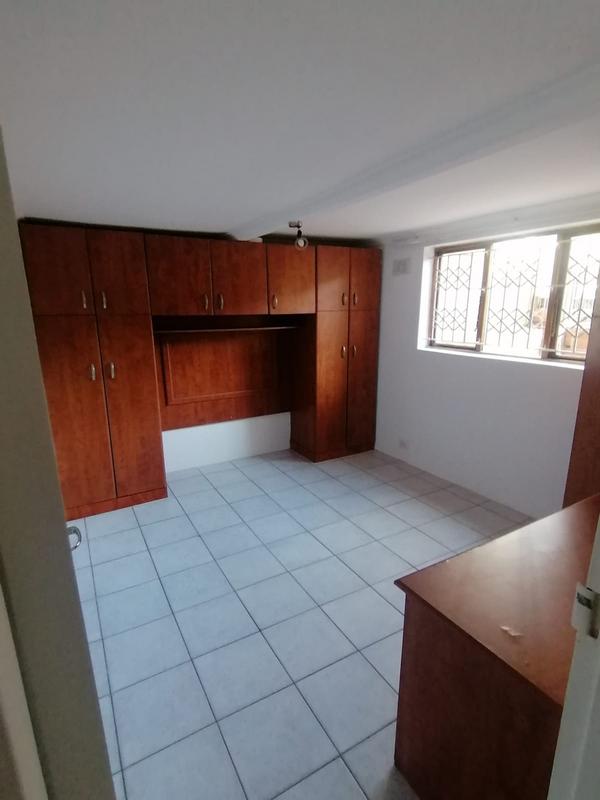 To Let 2 Bedroom Property for Rent in Park Hill KwaZulu-Natal