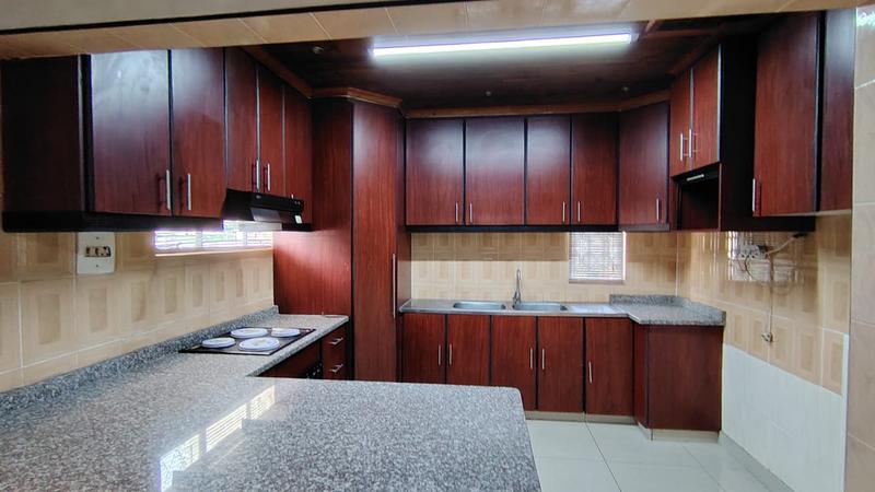 To Let 3 Bedroom Property for Rent in Hillary KwaZulu-Natal