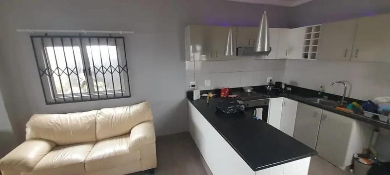 1 Bedroom Property for Sale in Bluff KwaZulu-Natal