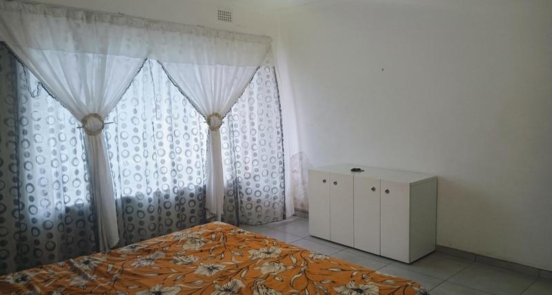 To Let 3 Bedroom Property for Rent in Pinetown KwaZulu-Natal