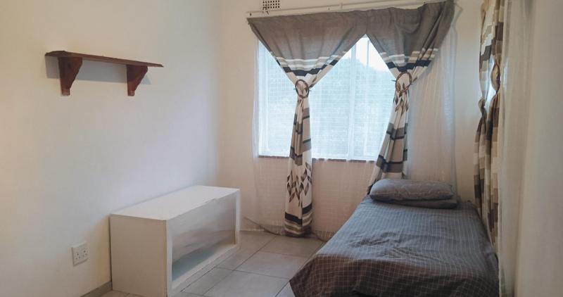 To Let 3 Bedroom Property for Rent in Pinetown KwaZulu-Natal