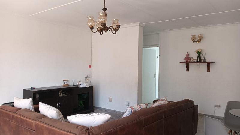 To Let 3 Bedroom Property for Rent in Pinetown KwaZulu-Natal
