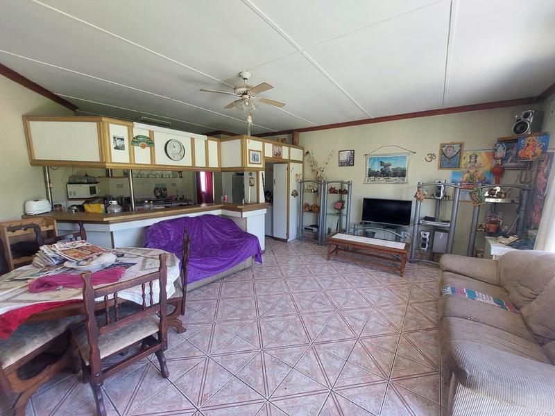 5 Bedroom Property for Sale in Shelly Beach KwaZulu-Natal