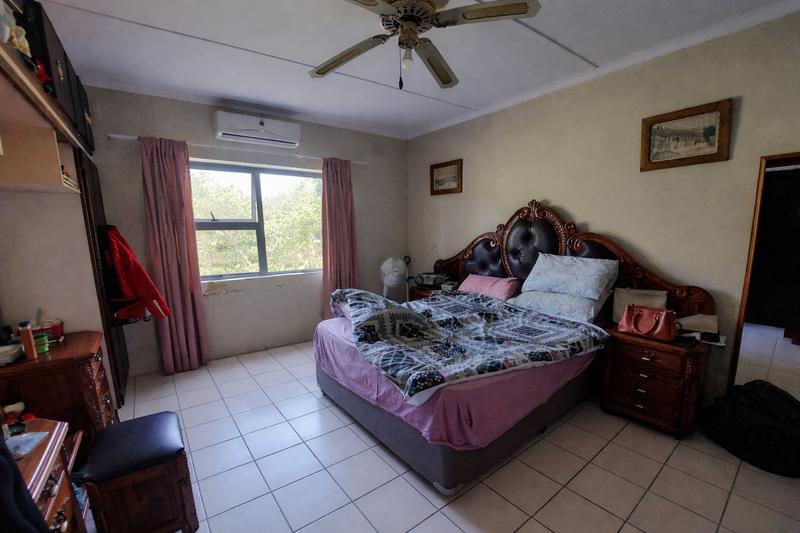 5 Bedroom Property for Sale in Shelly Beach KwaZulu-Natal